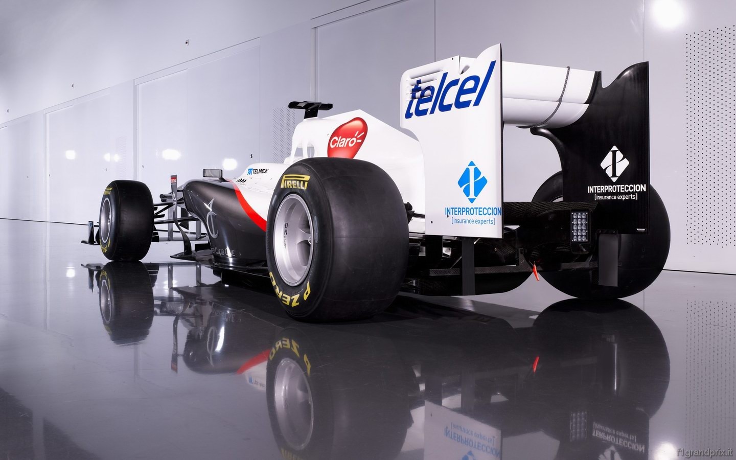 Sauber C30 1440x900